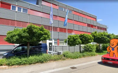 Selfstorage 8181 Höri, Bülach – Aussenansicht